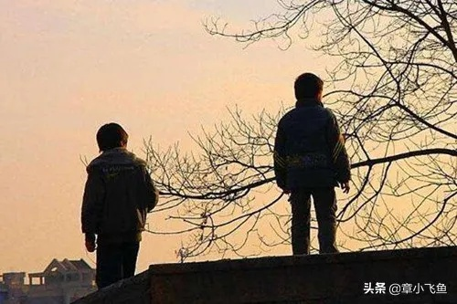 (为什么不想回故乡)为何我心里不想故乡:探寻离乡背后的心灵困惑和触动。 (为什么不想回故乡)为何我心里不想故乡:探寻离乡背后的心灵困惑和触动。