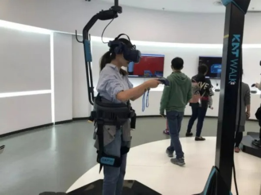 (虚拟互动训练)探索虚拟互动之国：游戏打破现实边界，开启全新冒险之旅