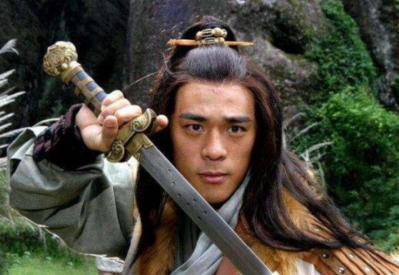 探讨《侠客行逆子石中天TXT》:怎样的人物塑造才能彰显古代侠客形象的力与美 探讨《侠客行逆子石中天TXT》:怎样的人物塑造才能彰显古代侠客形象的力与美