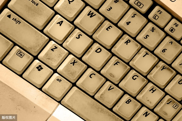 (笔记本键盘出现乱码怎么办)关于笔记本电脑键盘出现乱码问题，你应该如何有效解决？