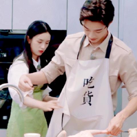 (男生问我跟谁约会)男生问你是和别人约会吗该如何回应？5个高效应对策略分享