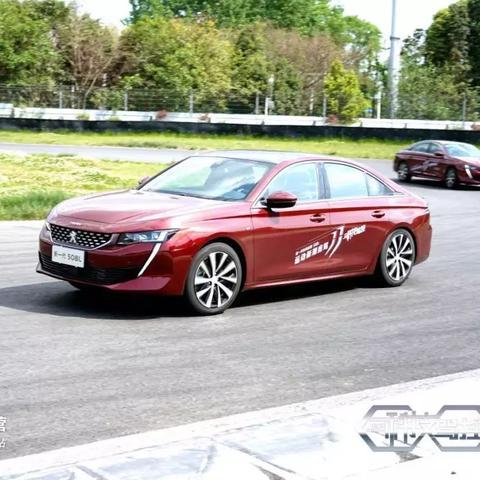 (奥特曼传奇英雄∞钻石真的下载)奥特曼传奇英雄∞钻石下载：探索无限可能的超级英雄之旅