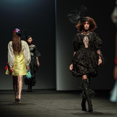 (黑魔法和白魔法怎么玩)黑魔法白魔法怎么玩？掌握技巧，操控力量，玩转奇幻世界