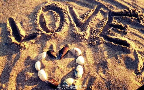 在重重磨难与困苦之后，她化身凤凰涅槃，捧走了被夺走的一切，以无以伦比的封神归来重新征服世界