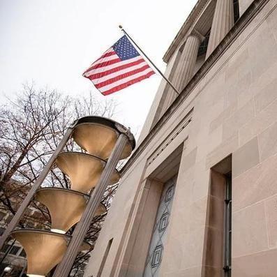 探讨原因:未来风暴下架背后的版权争议及对游戏产业的深远影响 探讨原因:未来风暴下架背后的版权争议及对游戏产业的深远影响