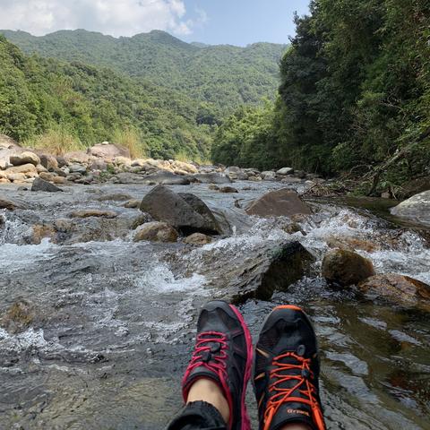 (璀璨之约电视剧)璀璨之旅综艺全集免费高清在线观看，精彩纷呈等你来体验