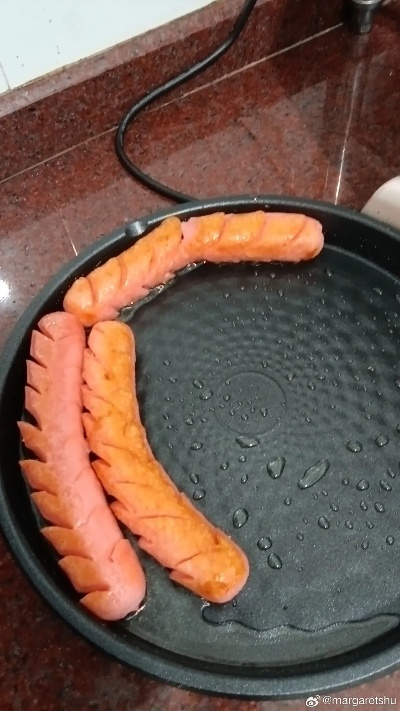 (下载安装香肠)最新香肠直接免费版下载！立即享受无限乐趣，轻松放松身心！