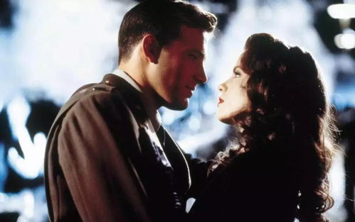 (烈火一刀视频)烈火一刀公益版：激情燃烧，义救乱世，让爱温暖每一个角落