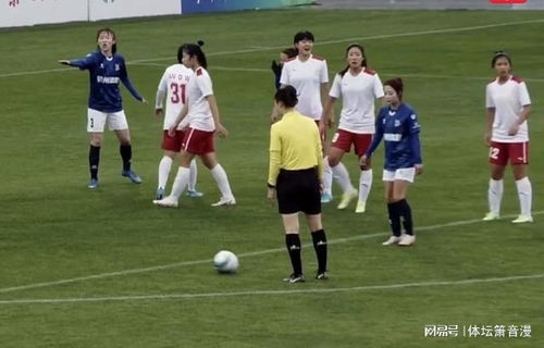 (王牌足球教练)王牌足球队：无敌阵容引领风潮，夺冠之路一路领跑