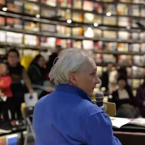 手账初学者的完美指南：从零基础到成为手账大师的必备技巧与经验分享