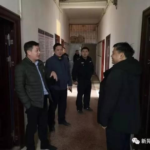 (雷霆小分队无限钻石金币版)雷霆小分队薇买98还是198？如何选择更适合自己的版本？