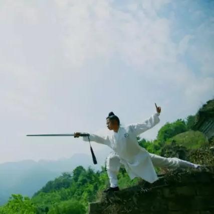 (皇上吉祥2王者之战)王者荣耀皇上吉祥2凌波微步第26关攻略：如何通关这一难关