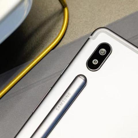 (电脑指纹识别不好使)解决电脑指纹识别突然无法使用的问题：快速找到原因并修复