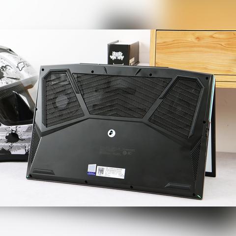 不玩游戏却需要一台高性能笔记本电脑：如何选择适合你的专业用途的电脑？