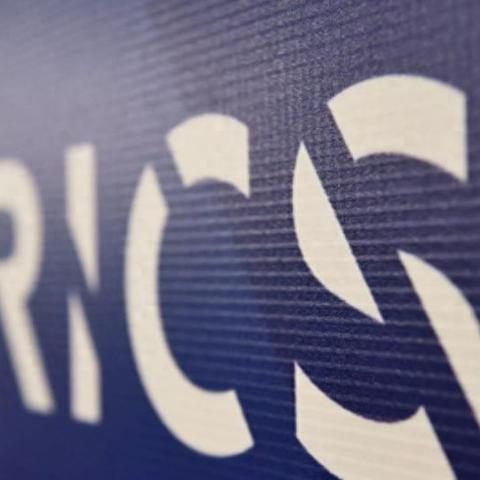 (国足最新名单 23人入选)国足最新名单23人入选，备战国际比赛全力以赴。