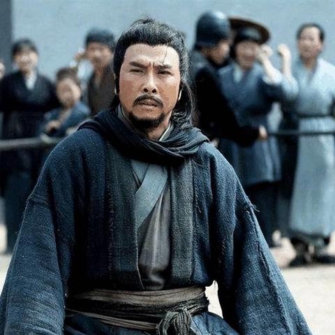 (厉害了主公内购破解版)厉害了主公游戏：带你体验权谋智慧与策略对决的精彩旅程