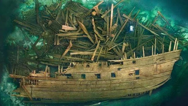 (失落的沉船)探索沉没世界的奥秘：揭秘失落文明与海底生态的奇幻旅程